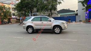 Xe Toyota Fortuner 2.7V 4x4 AT 2010