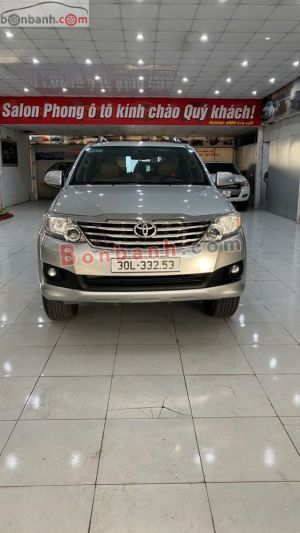 Xe Toyota Fortuner 2.7V 4x2 AT 2012