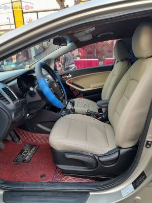 Xe Kia Cerato 1.6 MT 2017