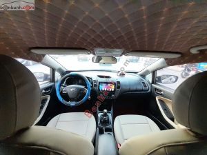 Xe Kia Cerato 1.6 MT 2017