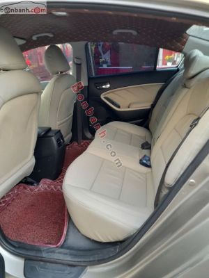 Xe Kia Cerato 1.6 MT 2017